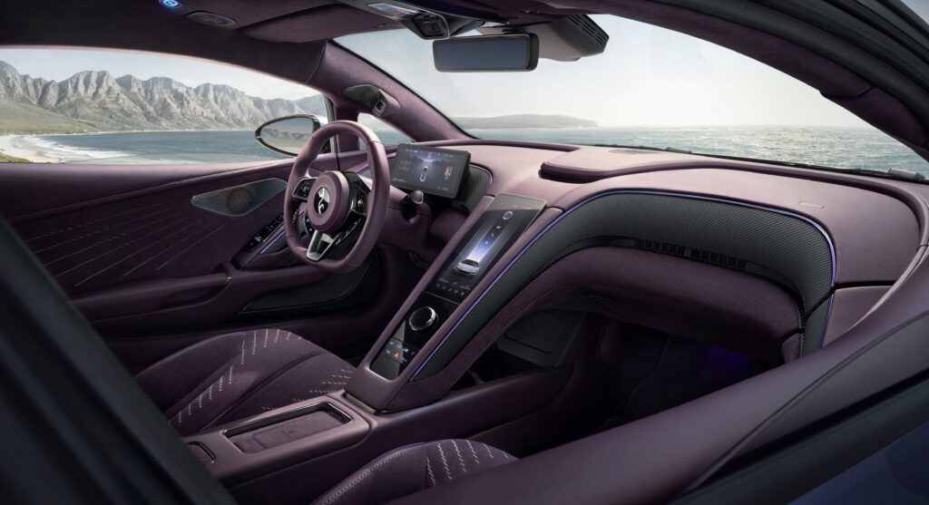BYD Yanwang U9 Interior