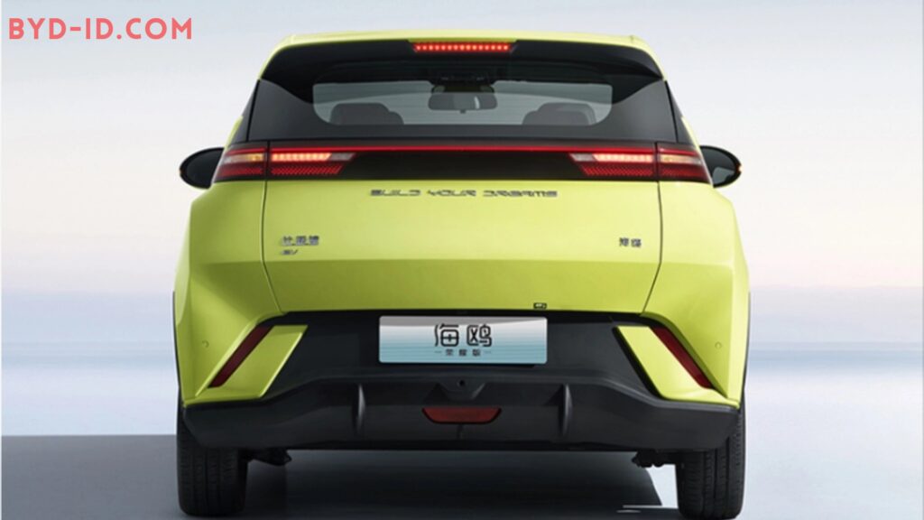 BYD Dolphin Mini Back
