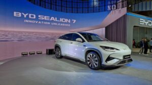 BYD SEALION 7